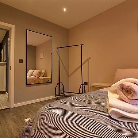 Scotforth Road- Boutique Rooms In Lancaster City Townhouse Ленчестър Екстериор снимка