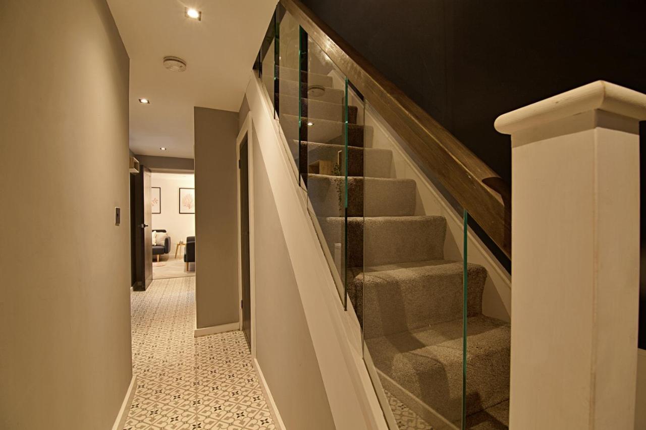 Scotforth Road- Boutique Rooms In Lancaster City Townhouse Ленчестър Екстериор снимка
