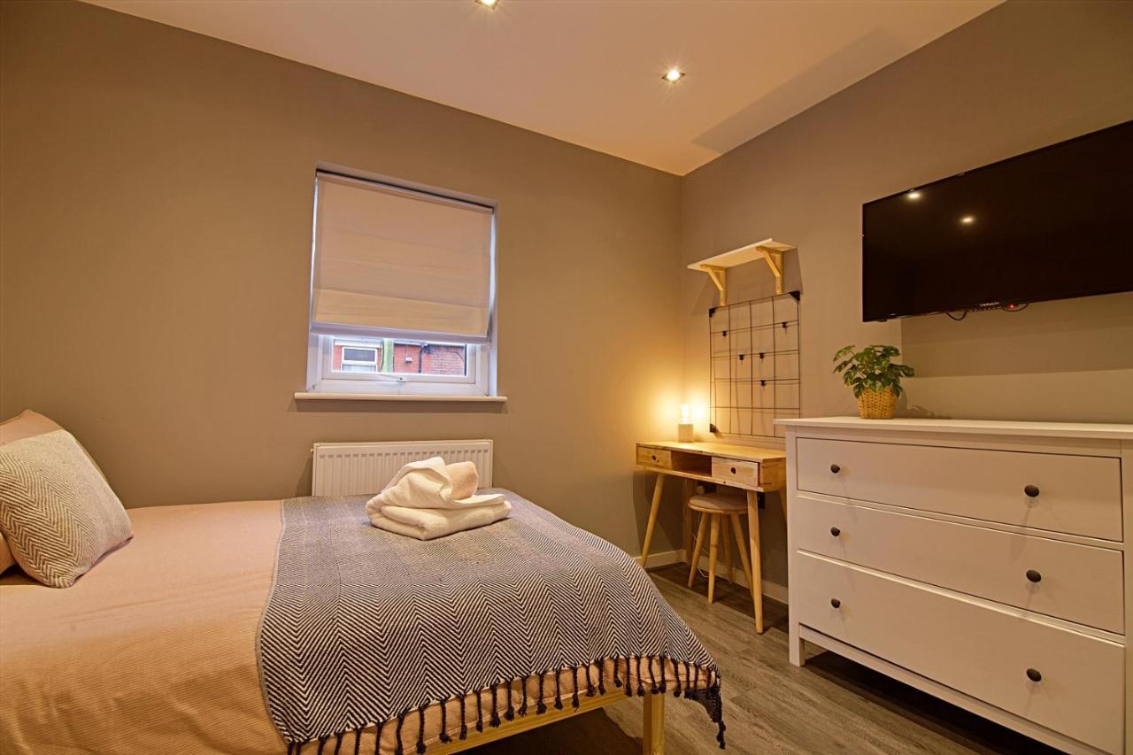 Scotforth Road- Boutique Rooms In Lancaster City Townhouse Ленчестър Екстериор снимка